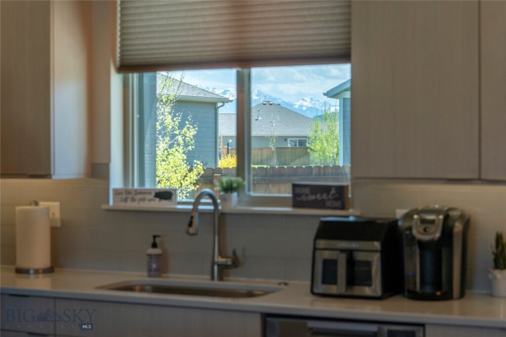 , Livingston MT 59047