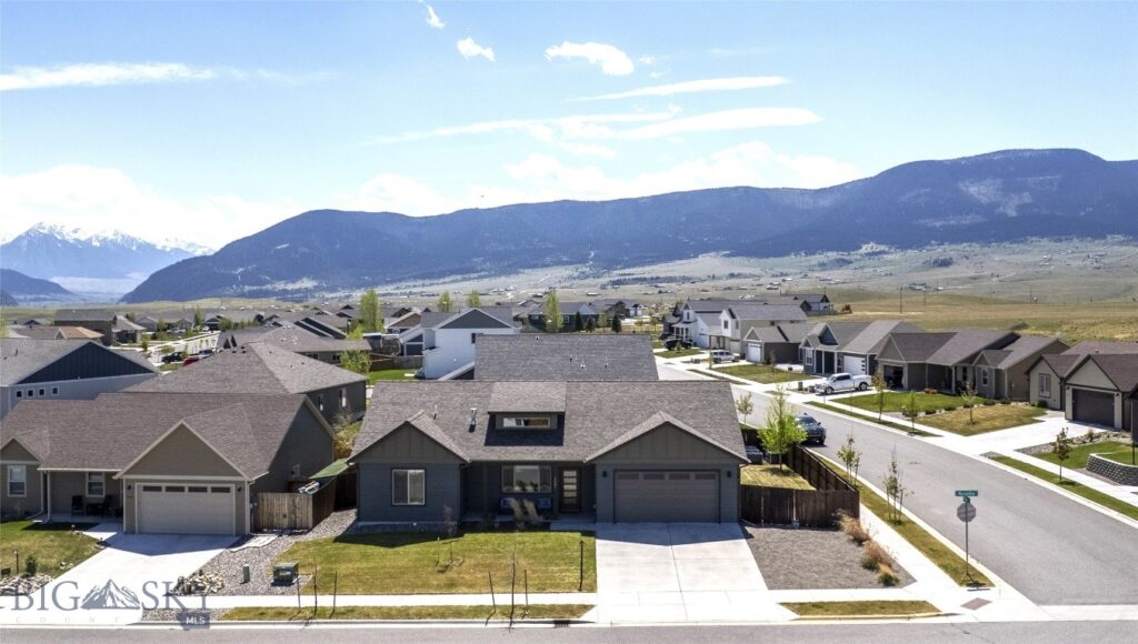 , Livingston MT 59047