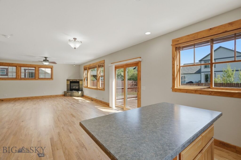 4726 Glenwood Drive, Bozeman MT 59718