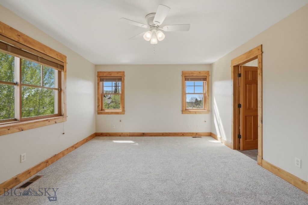 4726 Glenwood Drive, Bozeman MT 59718