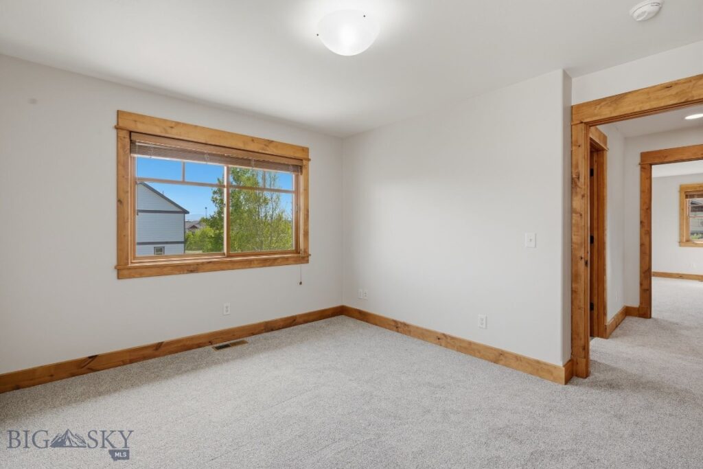 4726 Glenwood Drive, Bozeman MT 59718