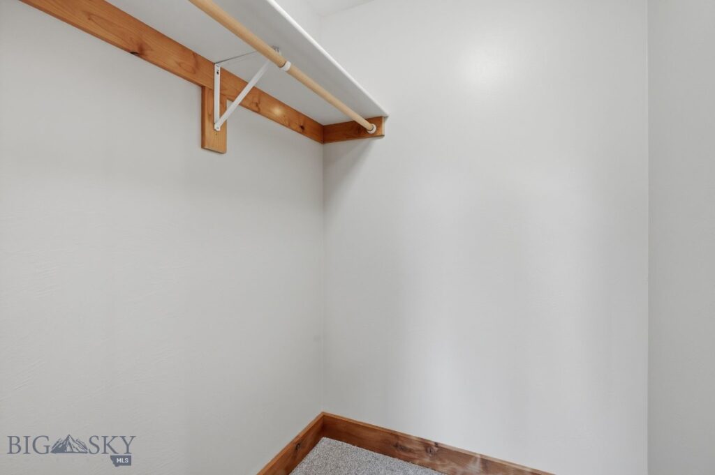 4726 Glenwood Drive, Bozeman MT 59718