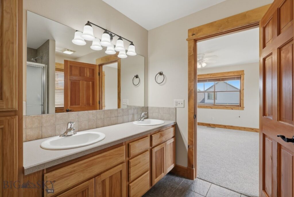 4726 Glenwood Drive, Bozeman MT 59718