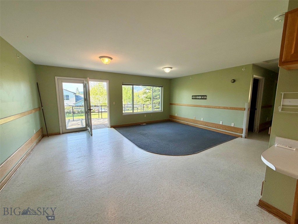 1127 N Cedarview, Bozeman MT 59715