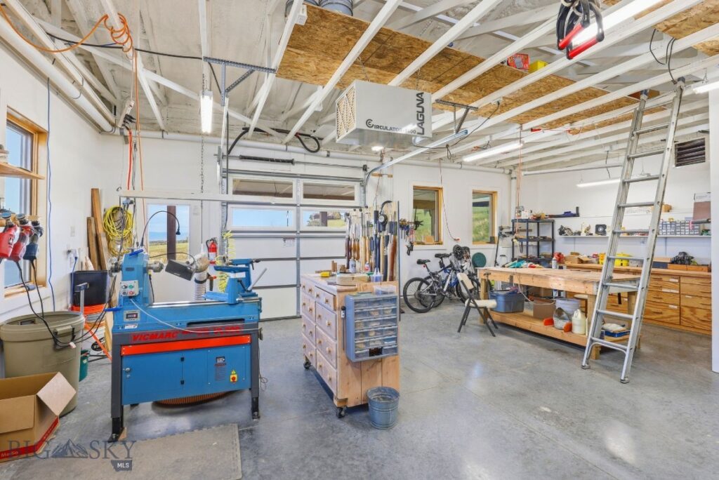 1111 Upper Tom Burke, Bozeman MT 59730