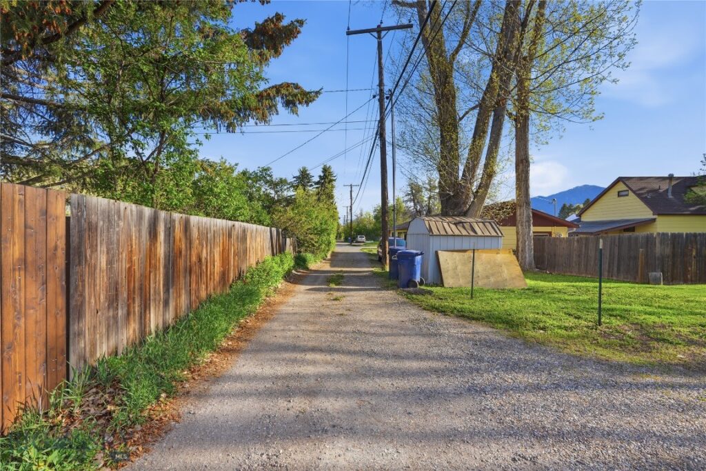621 and 617 N Rouse Avenue, Bozeman MT 59715