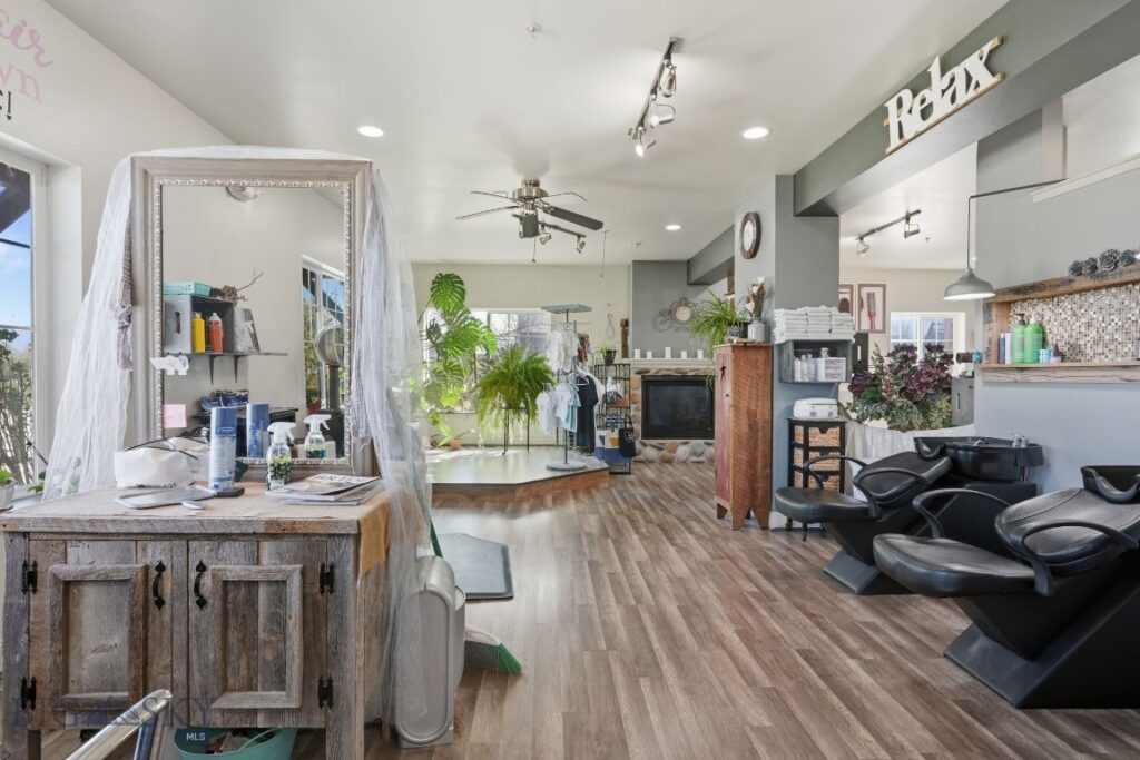 129 Village Drive, Belgrade MT 59714