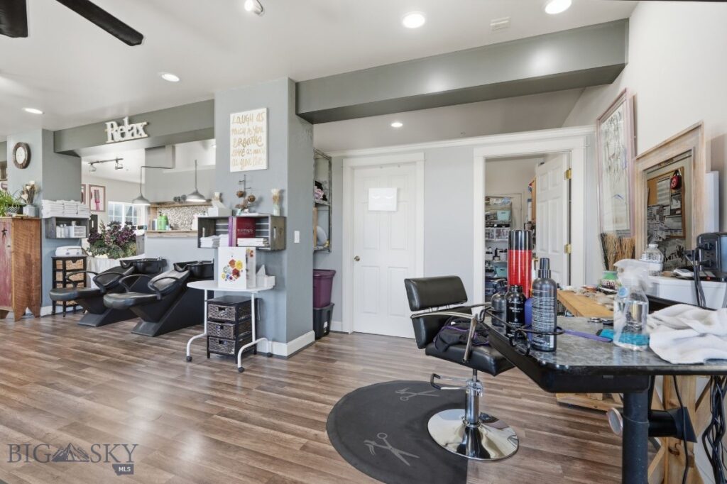 129 Village Drive, Belgrade MT 59714