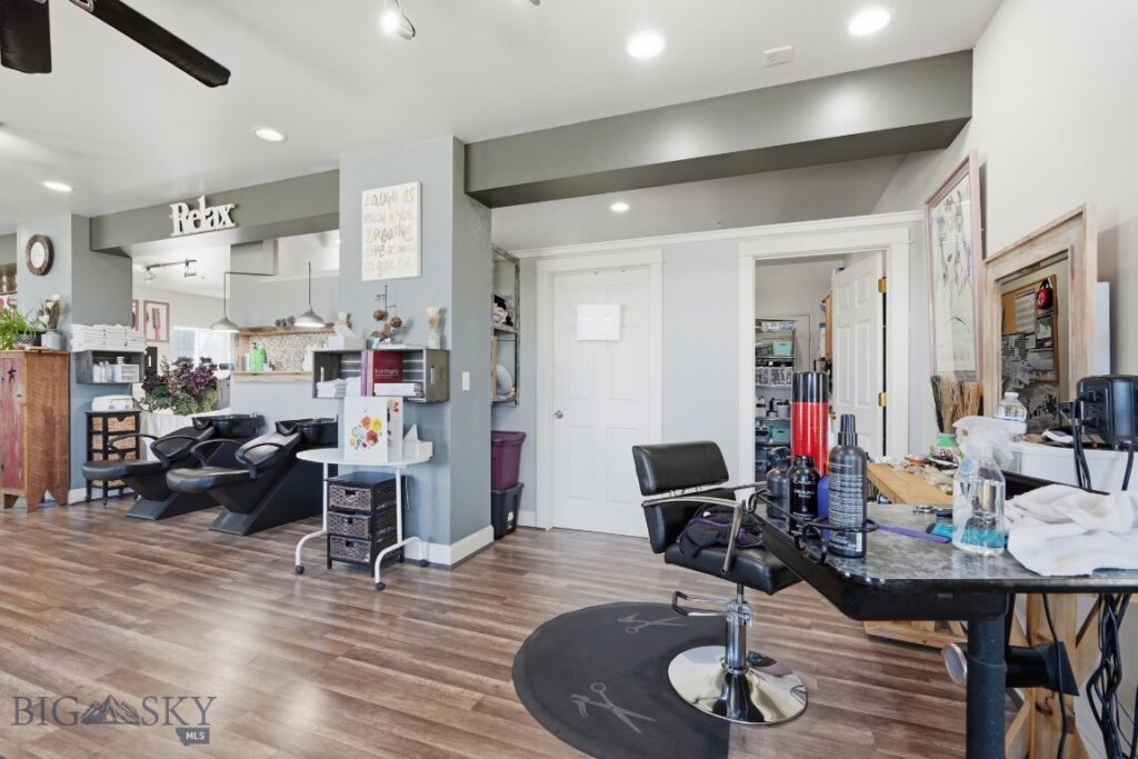 129 Village Drive, Belgrade MT 59714
