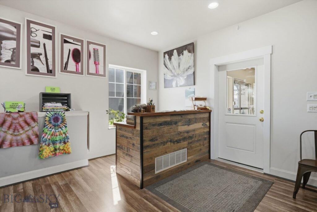 129 Village Drive, Belgrade MT 59714