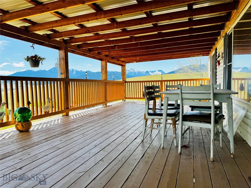 107 Prairie Dog Road, Livingston MT 59047