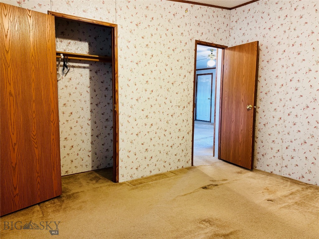 107 Prairie Dog Road, Livingston MT 59047