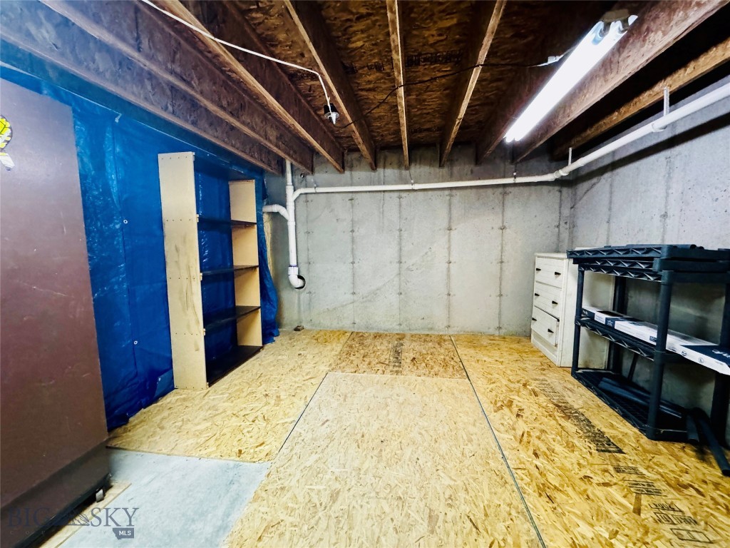 107 Prairie Dog Road, Livingston MT 59047