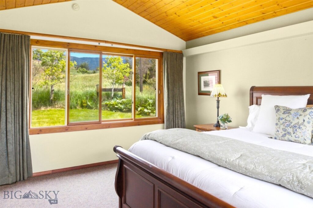 9350 Walker Road, Belgrade MT 59714
