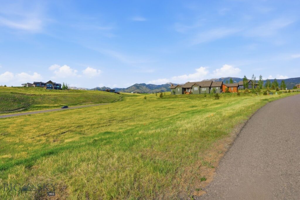 52 Moon Shadow, Bozeman MT 59715