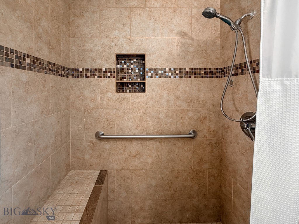 418 N 15th Avenue, Bozeman MT 59715