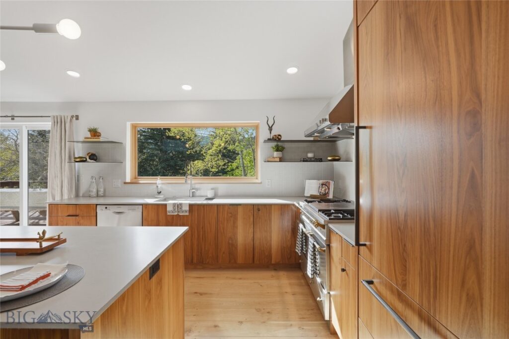 7102 Bristol Lane, Bozeman MT 59715