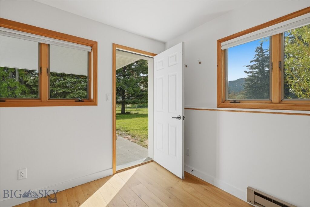 7102 Bristol Lane, Bozeman MT 59715