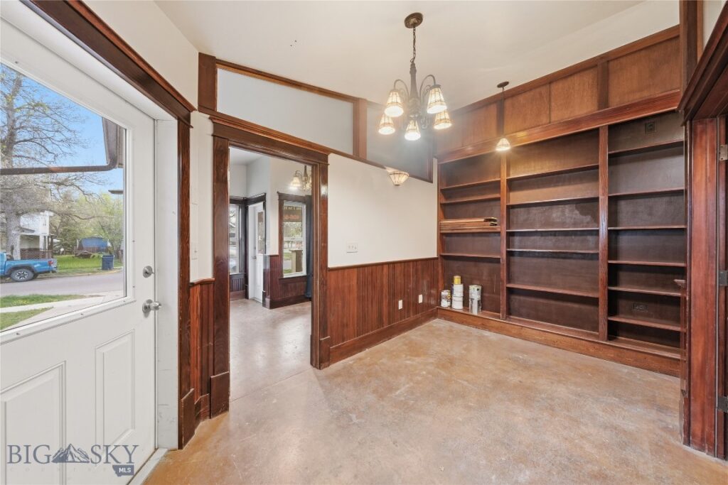 103 S 8th Avenue, Bozeman MT 59715
