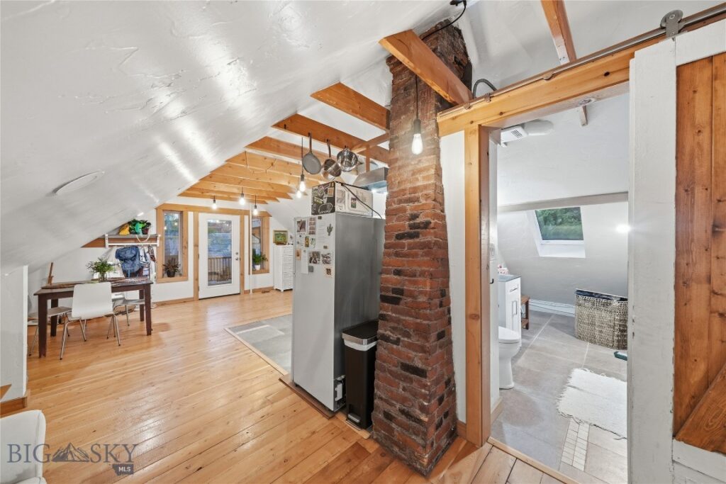 103 S 8th Avenue, Bozeman MT 59715