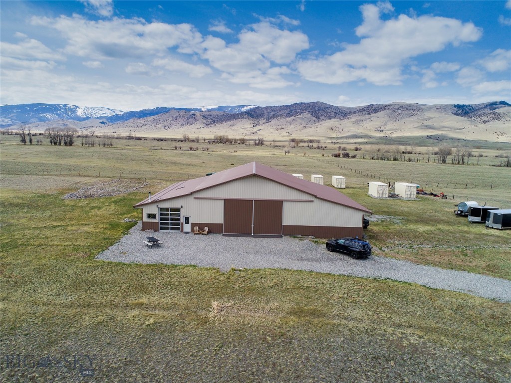 4125 US Highway 89 S, Livingston MT 59047