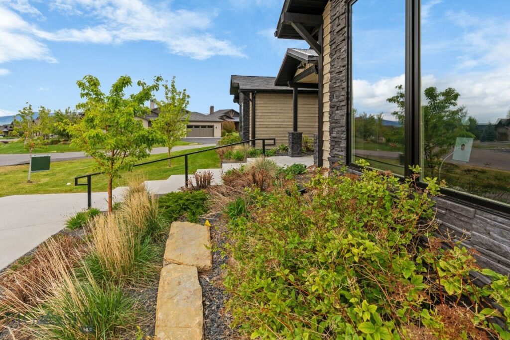 496 Black Bull, Bozeman MT 59718