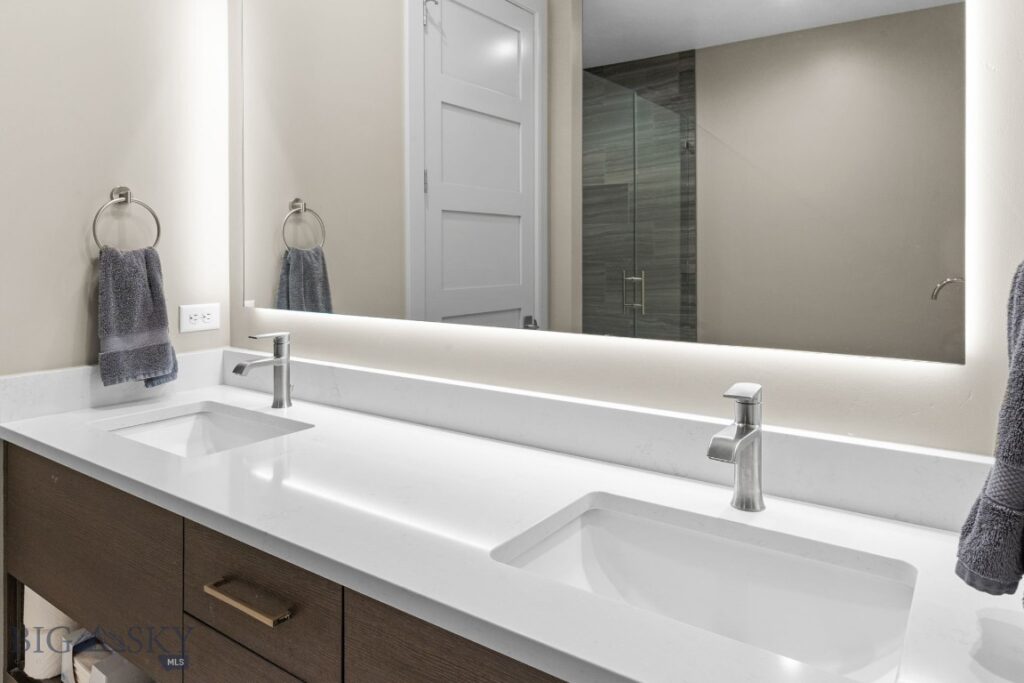 496 Black Bull, Bozeman MT 59718