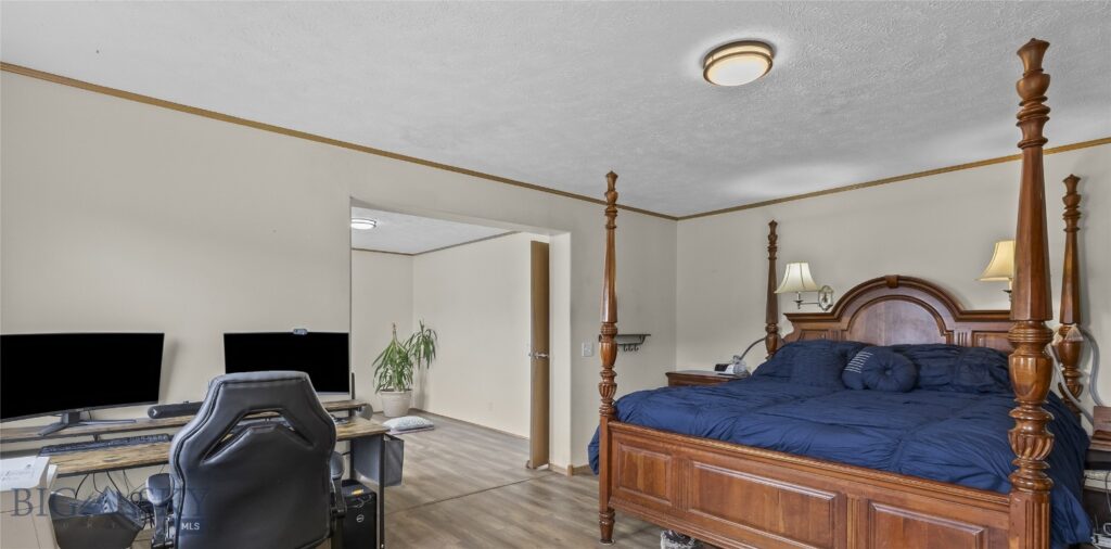 146 Canyon View, Livingston MT 59047