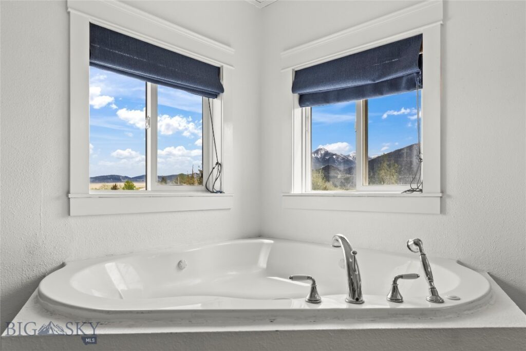 146 Canyon View, Livingston MT 59047