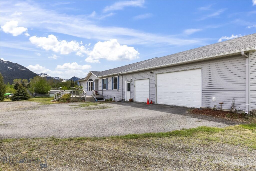 146 Canyon View, Livingston MT 59047