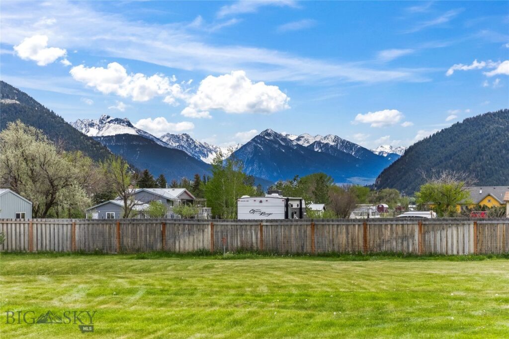 146 Canyon View, Livingston MT 59047