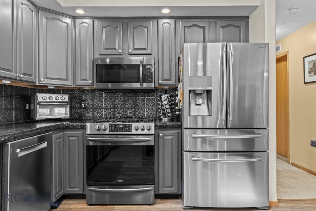 146 Canyon View, Livingston MT 59047