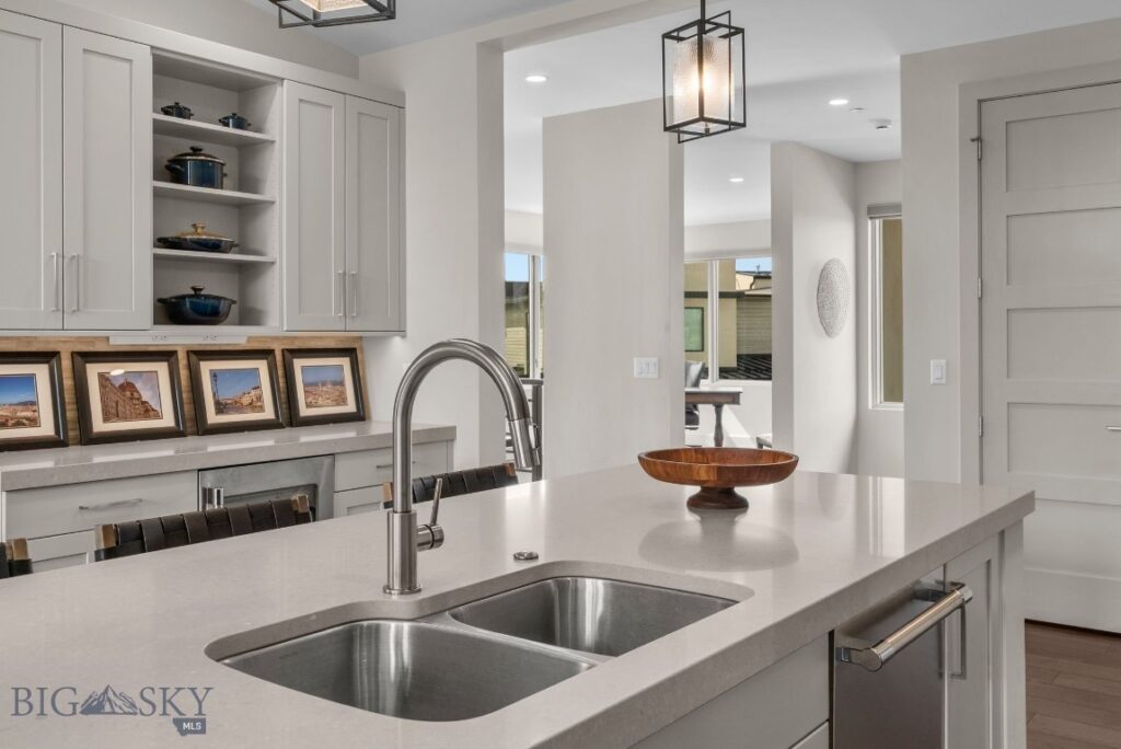 10 Caymus Lane, Bozeman MT 59718