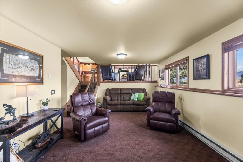 2720 Outlaw Drive, Belgrade MT 59714