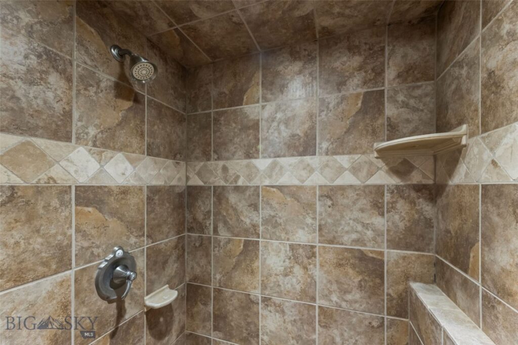 2720 Outlaw Drive, Belgrade MT 59714