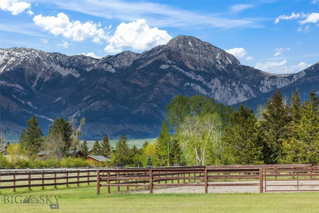 2720 Outlaw Drive, Belgrade MT 59714