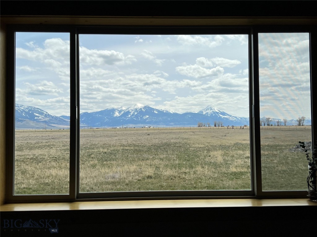 4125 US Highway 89 S, Livingston MT 59047