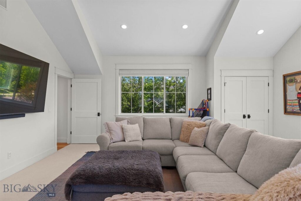 342 Mathew Bird Circle, Bozeman MT 59715