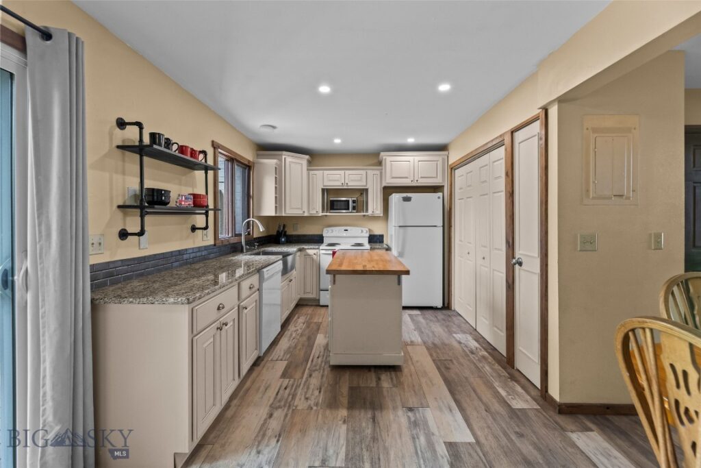 314 Hoffman Drive, Bozeman MT 59715