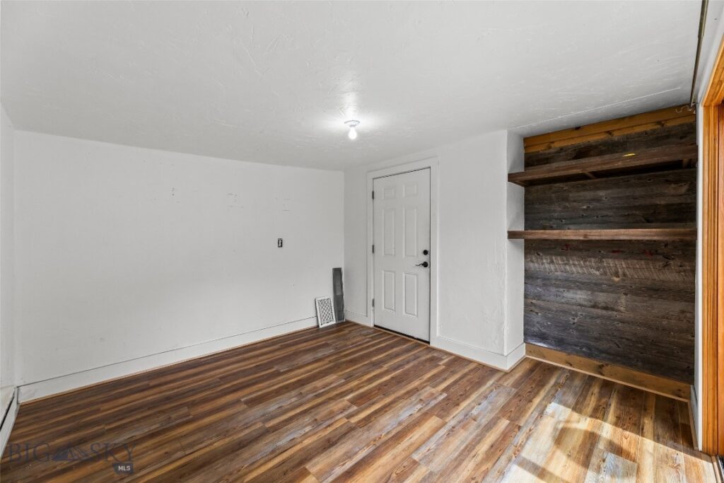 108 S 3rd Street, Livingston MT 59047