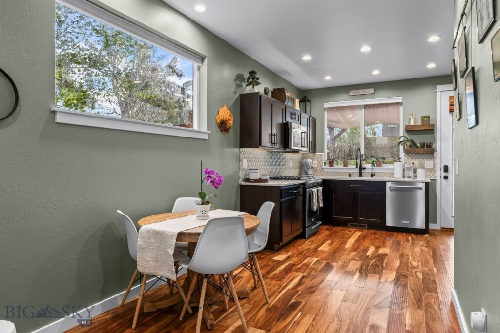 4448 Shadowglen Drive, Bozeman MT 59718
