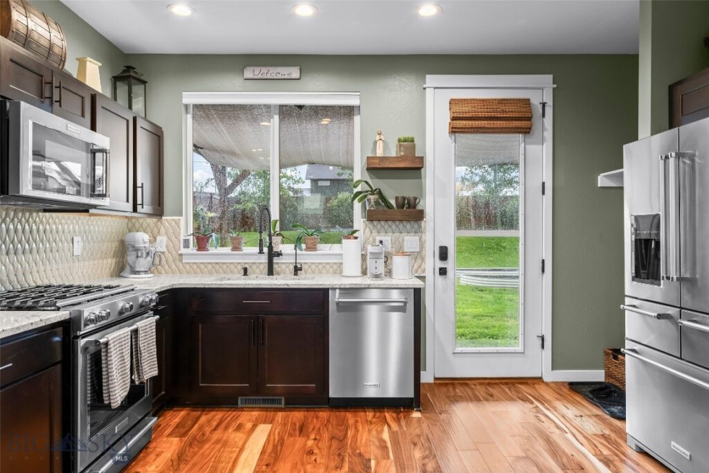4448 Shadowglen Drive, Bozeman MT 59718
