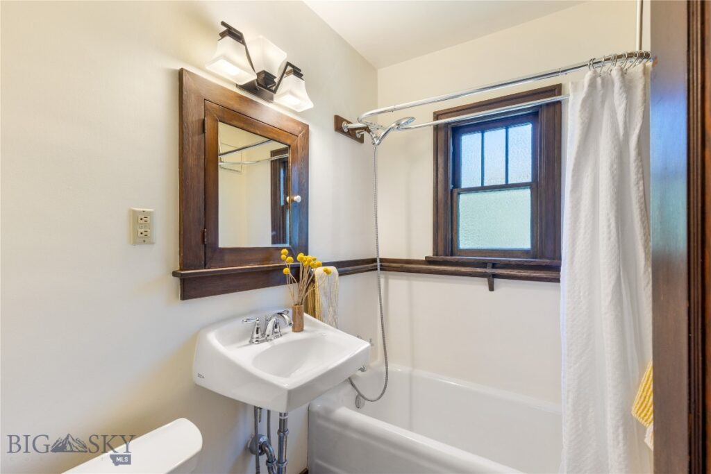617 W Harrison Street, Bozeman MT 59715