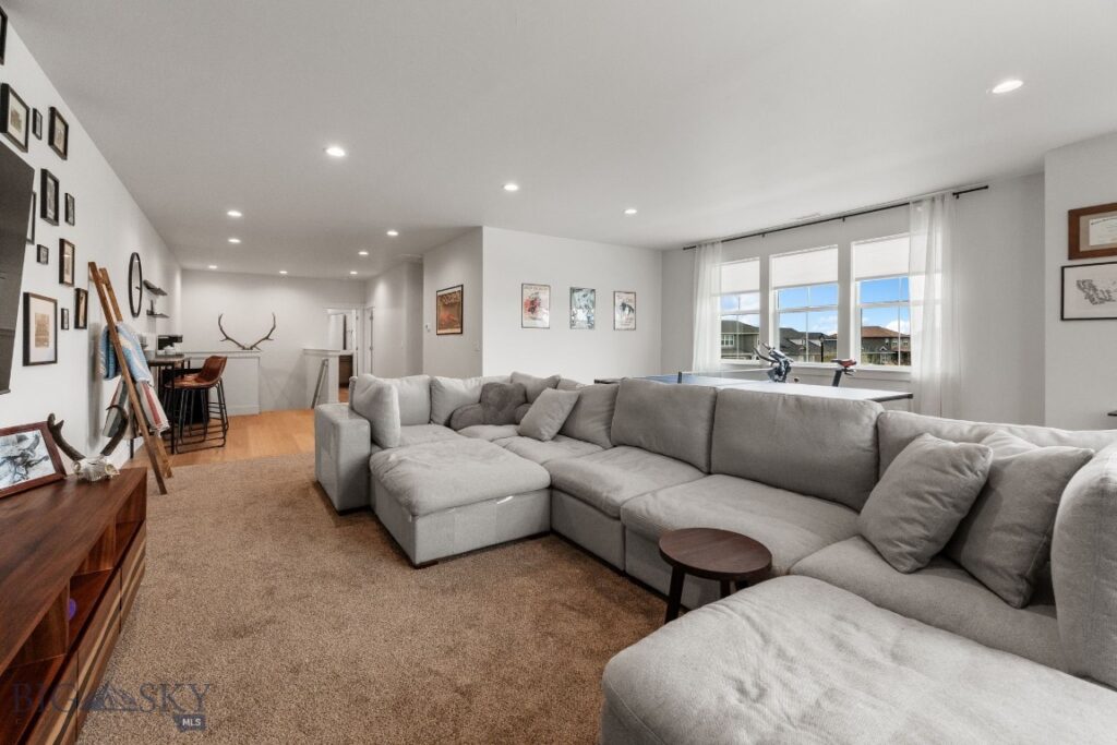 1704 Deadwood Loop, Belgrade MT 59714