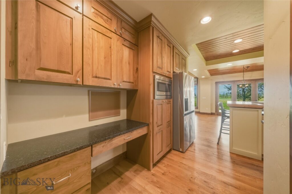 182 Wickwire Way, Bozeman MT 59718