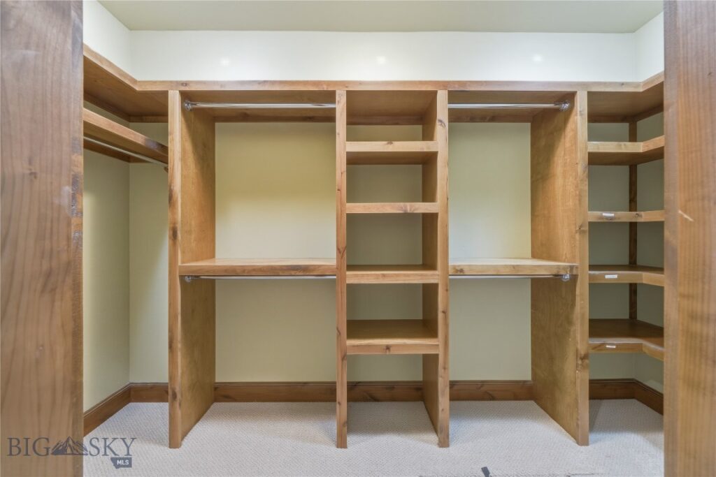 182 Wickwire Way, Bozeman MT 59718