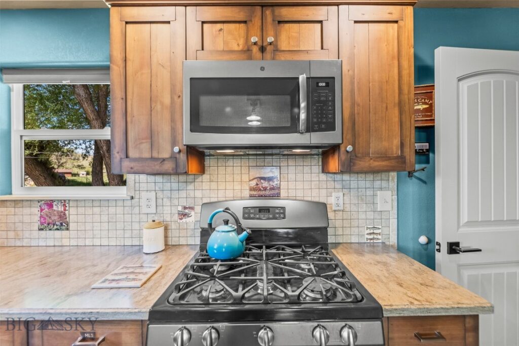 1301 Absaroka Court, Livingston MT 59047