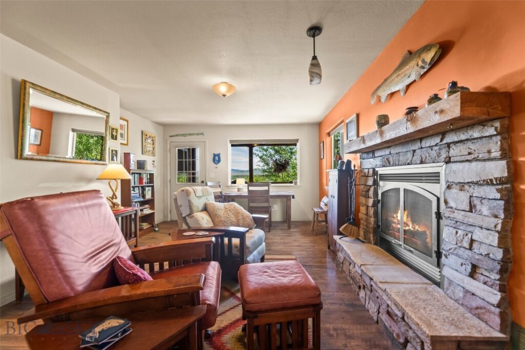 1301 Absaroka Court, Livingston MT 59047