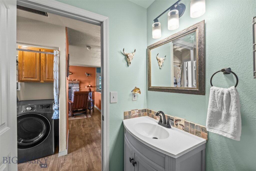 1301 Absaroka Court, Livingston MT 59047