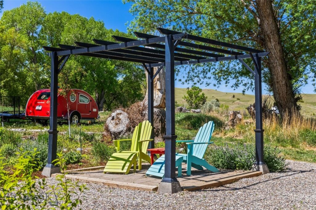 1301 Absaroka Court, Livingston MT 59047
